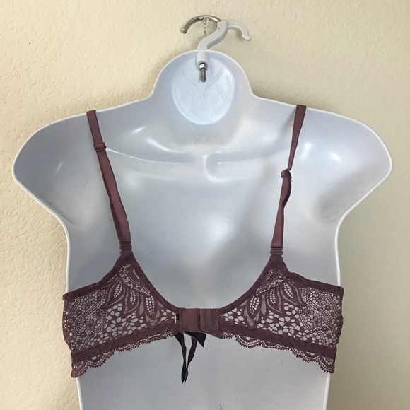 Victoria’s Secret Very Sexy Lace Plunge Bra Studded Trim 34C - Picture 4 of 13